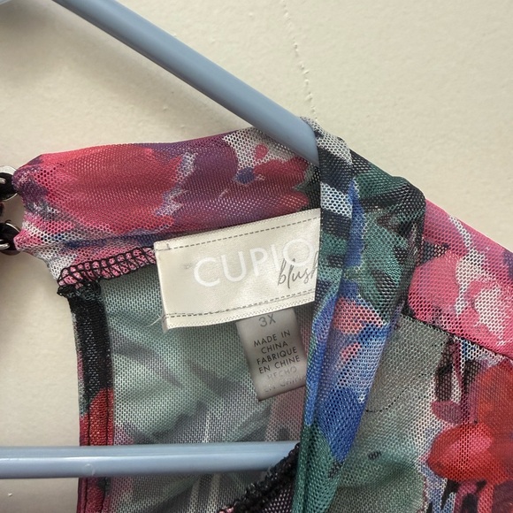 Floral Mesh Top - Picture 4 of 5